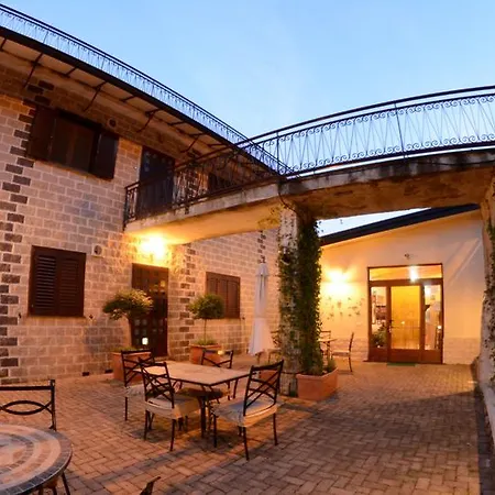 לינה וארוחת בוקר Casa Pendola