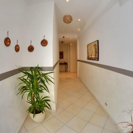 Casa Pendola 4* אג'רולה