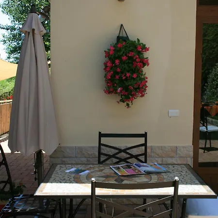 Casa Pendola אג'רולה