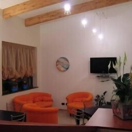 Casa Pendola אג'רולה